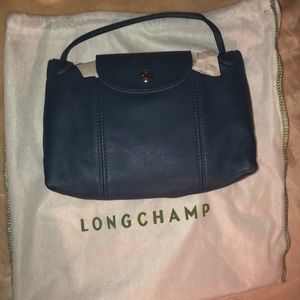 Brand New! Longchamp le pliage cuir crossbody.